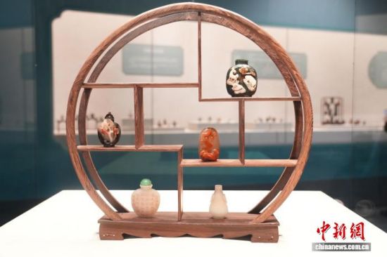 246件(套)清代鼻烟壶亮相沈阳 方寸间展高超技艺