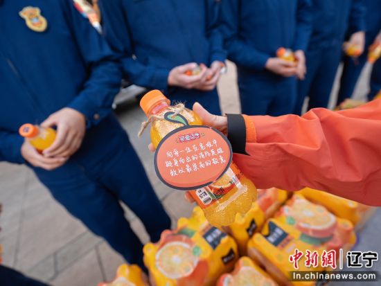 45秒出动！直击消防员的