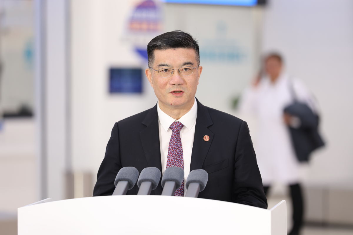 上海交通大学医学院党委副书记、副院长吴正一 致辞 上海交通大学医学院党委副书记、副院长吴正一 致辞