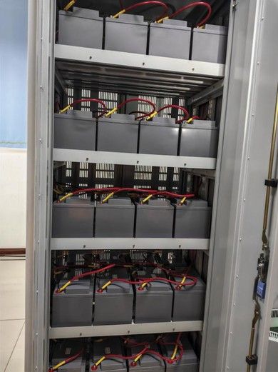 ��е���ڵ�ذڷ� �İ������������