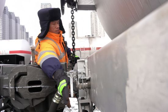 �ر��۽�����