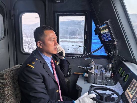 �����г����ߵ���ͨѶ�豸�복վ��������