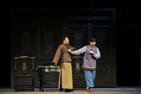 老戏骨再铸家国魂――辽艺话剧《祖传秘方》惊艳启幕全国巡演