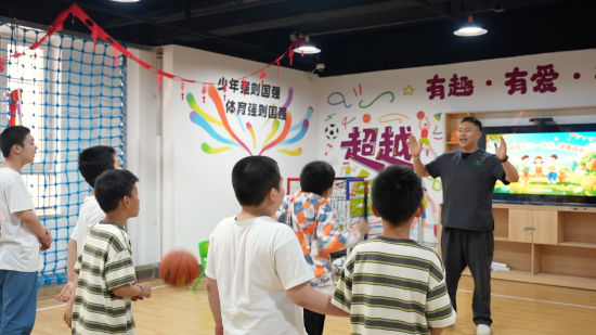 童心向未来 奔跑伴成长 辽宁友谊康复医院举办孤独症儿童六一趣味跑活动