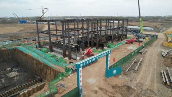 2026年3月,66千伏王家湾输变电工程主体结构搭建。张怡飞 摄 2026年3月,66千伏王家湾输变电工程主体结构搭建。张怡飞 摄