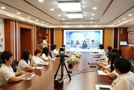一国同心筑杏坛 沈港携手育英才--沈阳市实验学校与香港特别行政区农圃道官立小学开展云端交流活动