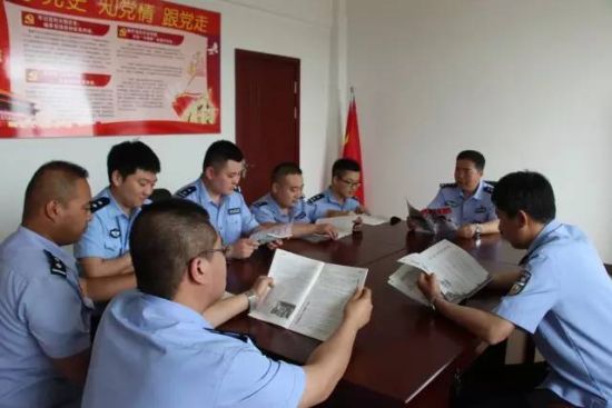 站派出所学习践行习近平总书记四句话,十六字