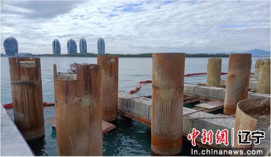 三亚湾路段滨海公园工程亲水平台灌注桩浇注完成