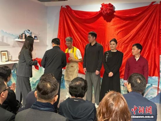 ��Ļʽ�ֳ�ͬ��������Ʒ���������֤��䷢�������Ĵ������Ȼ��ڡ����� ��